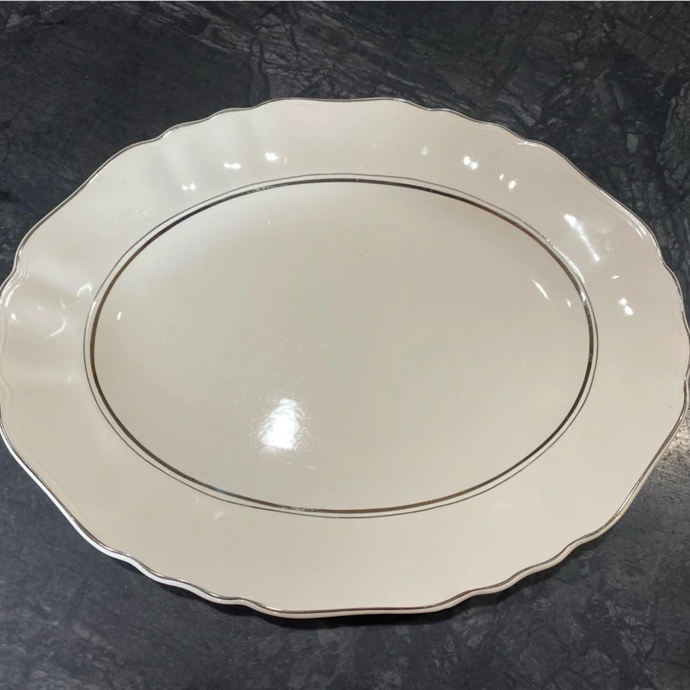 Elegant Cream Oval Serving Platter
